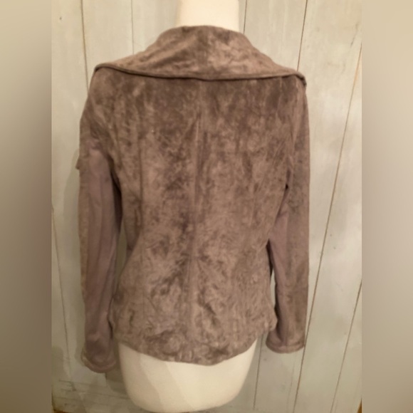 Blank NYC Faux Suede Taupe Zip Up Moto Jacket Women's Fold Up Collar size S - Picture 8 of 13